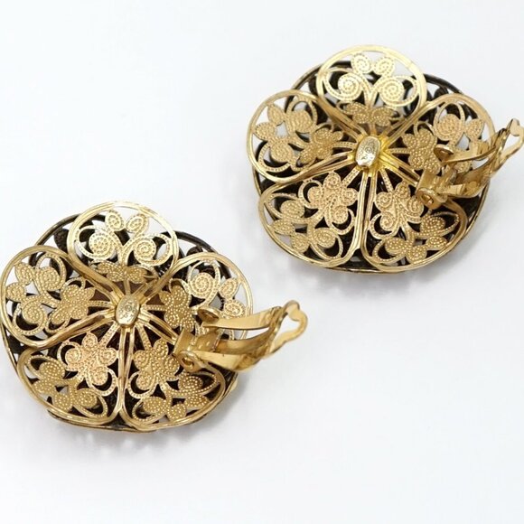 CHANEL CC Logo Green Gripoix Filigree Camellia Earrings Gold Tone 01A Auth w/Box - Picture 8 of 16